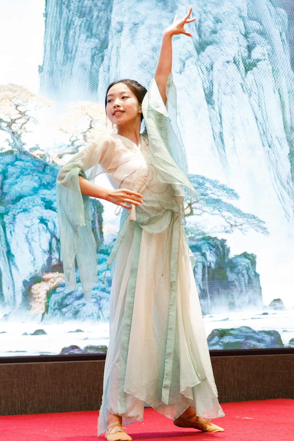 1759989256309622.png 1759989256309622.png