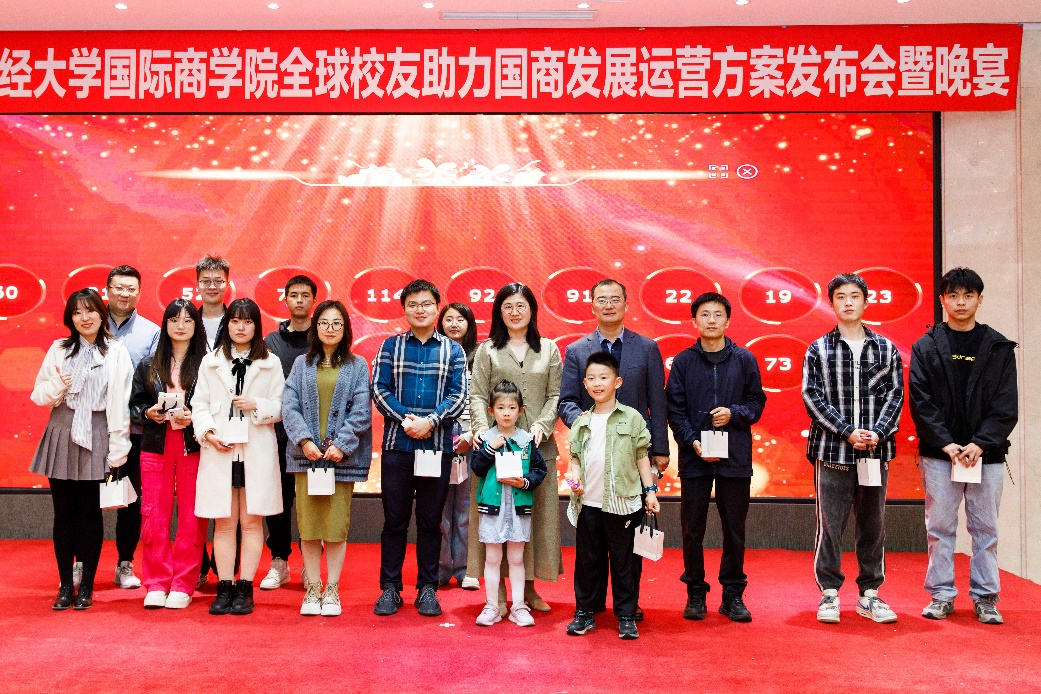 1759989451657280.png 1759989451657280.png