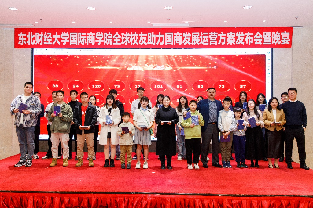 1759989502790657.png 1759989502790657.png